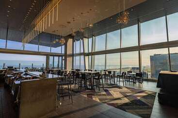 هتل Hilton Cleveland Downtown