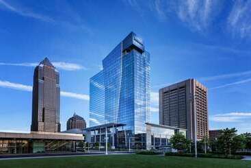 هتل Hilton Cleveland Downtown
