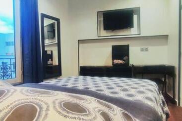 هتل Hôtel Moderne