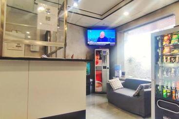 هتل Hôtel Moderne