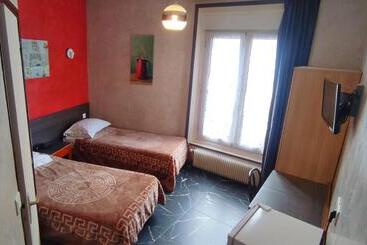 هتل Hôtel Moderne