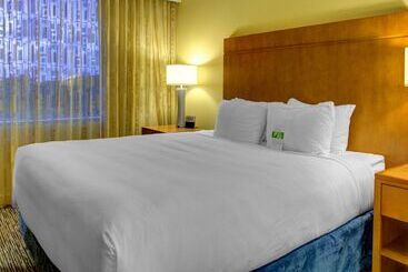 هتل Hyatt House Fort Lauderdale Airport/cruise Port