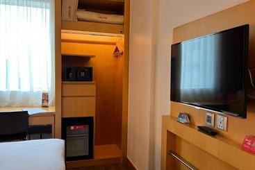 هتل Ibis One Central   World Trade Centre Dubai