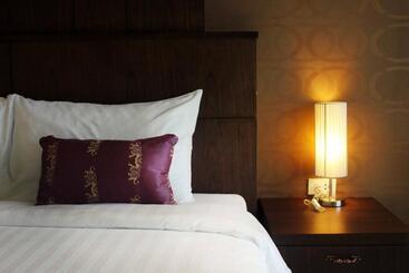Lub Sbuy House Hotel   Sha