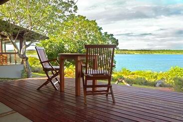 هتل Naara Ecolodge & Spa