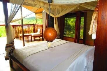هتل Naara Ecolodge & Spa