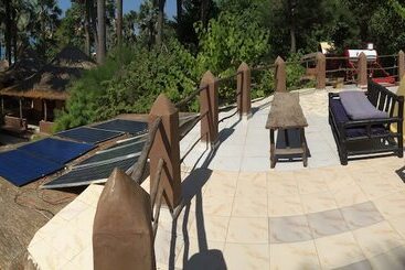 هتل Nemasu Ecolodge