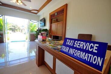 هتل Phuket Airport Sonwa Resort