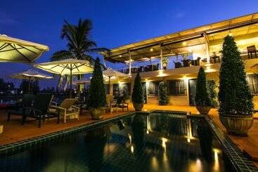 هتل Phuket Boat Quay