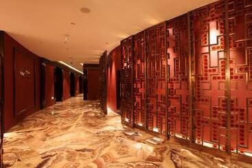 Royal Century Hotel Shanghai