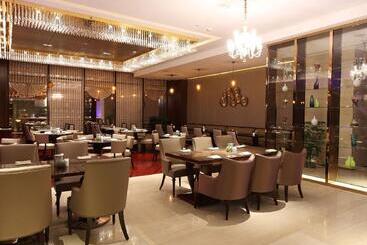 Royal Century Hotel Shanghai