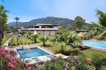 هتل Rurale Orti Di Nora & Spa