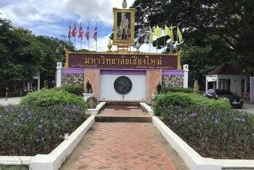 هتل Saithong House