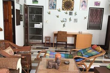 هتل Saithong House