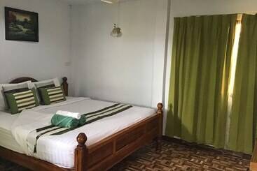 هتل Saithong House