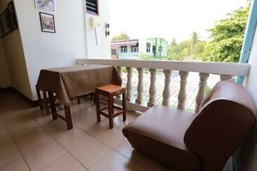 هتل Saithong House