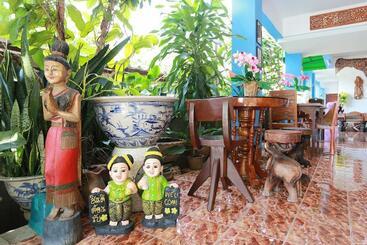 هتل Saithong House