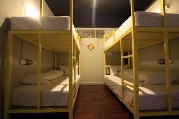 هتل Your Hostel