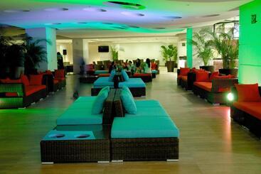 استراحتگاه Azul Ixtapa Grand All Inclusive Suites & Spa Convention Center