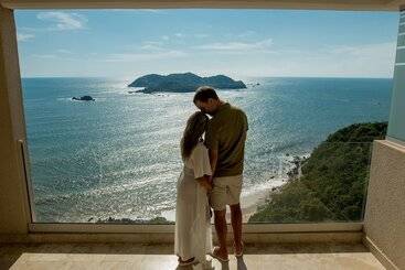 استراحتگاه Azul Ixtapa Grand All Inclusive Suites & Spa Convention Center