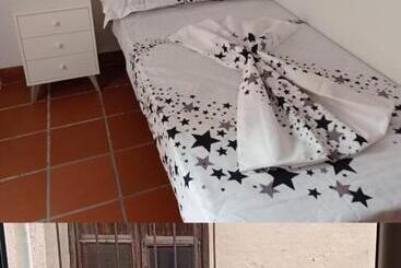 هاستل Residencial Art Brut
