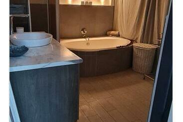 تختخواب و صبحانه Vita Mountain Lodge