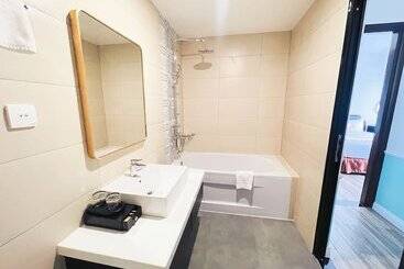 Harry Phu Quoc Hotel 3