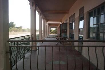 هتل Kabatoro Guest House