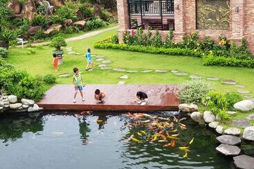هتل Minh Hai Resort