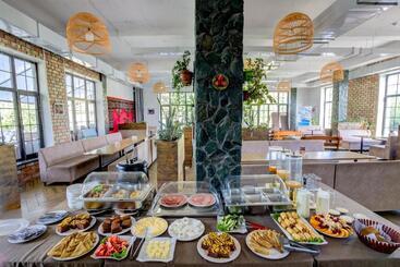 Olive Ala Archa Hotel & Spa