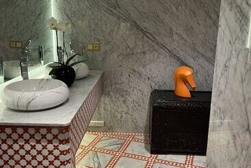 ریاض Palais De Fès Suites & Spa
