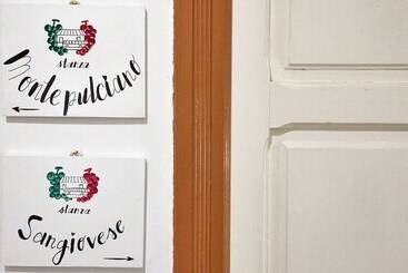La Casa Del Vino   B&b