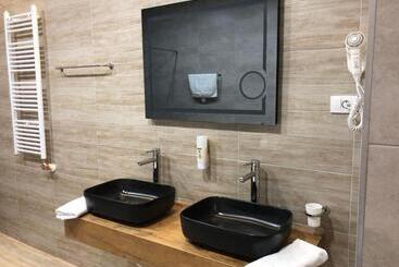 هتل Terme Ozren