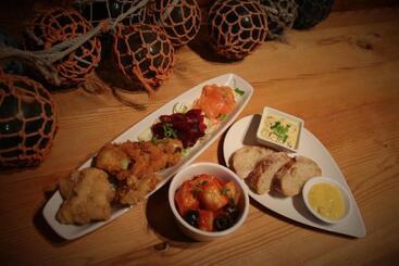 پانسیون Heimbrygga Restaurant & Accommodation