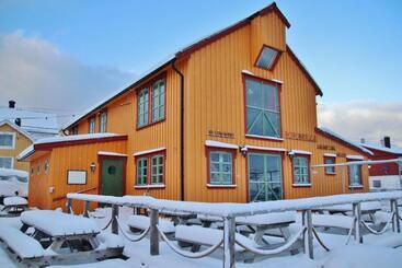 پانسیون Heimbrygga Restaurant & Accommodation