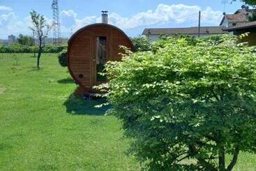 تختخواب و صبحانه Cascina Tetto Del Priore