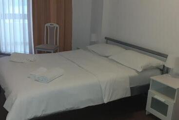 هتل Plaža