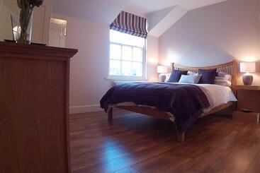 پانسیون Gate Lodge At Lough Erne Golf Village