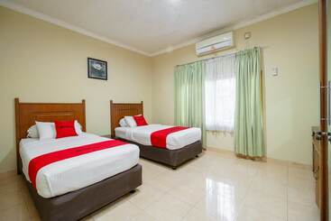 پانسیون Reddoorz @ Jalan Lintas Sumatera Lahat