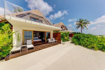 استراحتگاه Cinnamon Velifushi Maldives