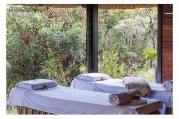 هتل Ndlovu Safari Lodge