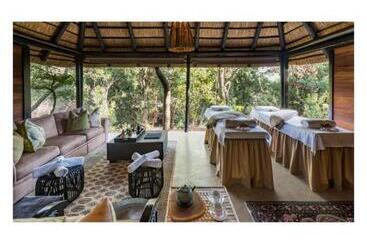 هتل Ndlovu Safari Lodge