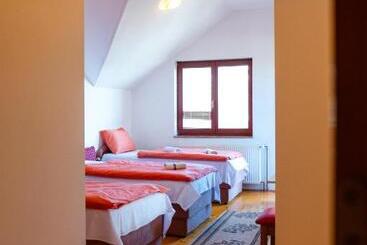 پانسیون Guesthouse Nevenko