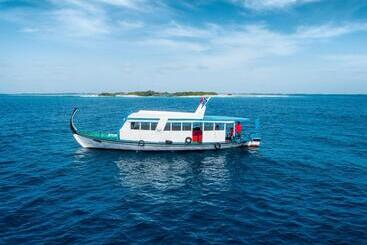 پانسیون Wave Sound By 3s Maldives