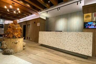 هاستل Jin Spa Resort