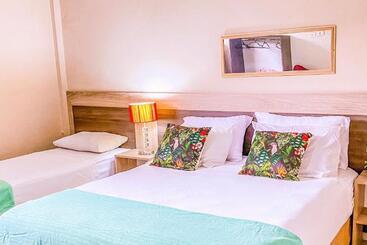 هتل Canarias Bed & Breakfast