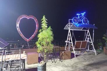 پانسیون Begnas Coffee House &