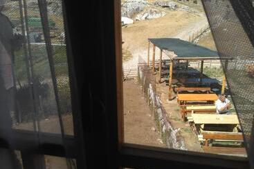 پانسیون Guesthouse Letnja Basta