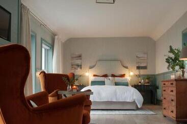پانسیون Roseville Youghal   Luxury Accommodation