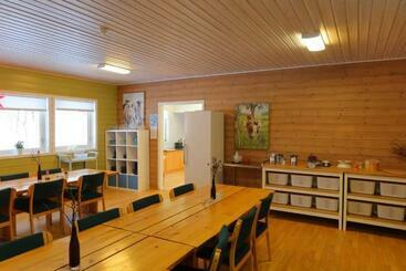 هاستل Fosseland Gjestegård
